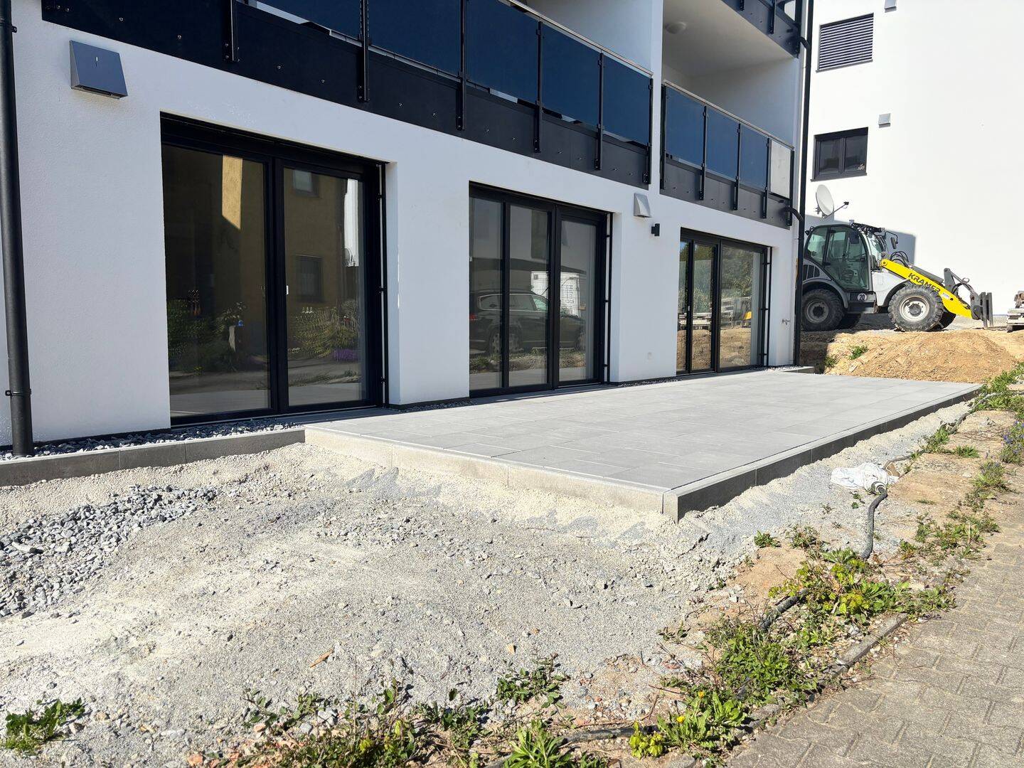 ERSTBEZUG: Moderne 2,5-Zimmer-Wohnung mit Terrasse, 94034 Passau (Altstadt Grubweg Hacklberg Hals)