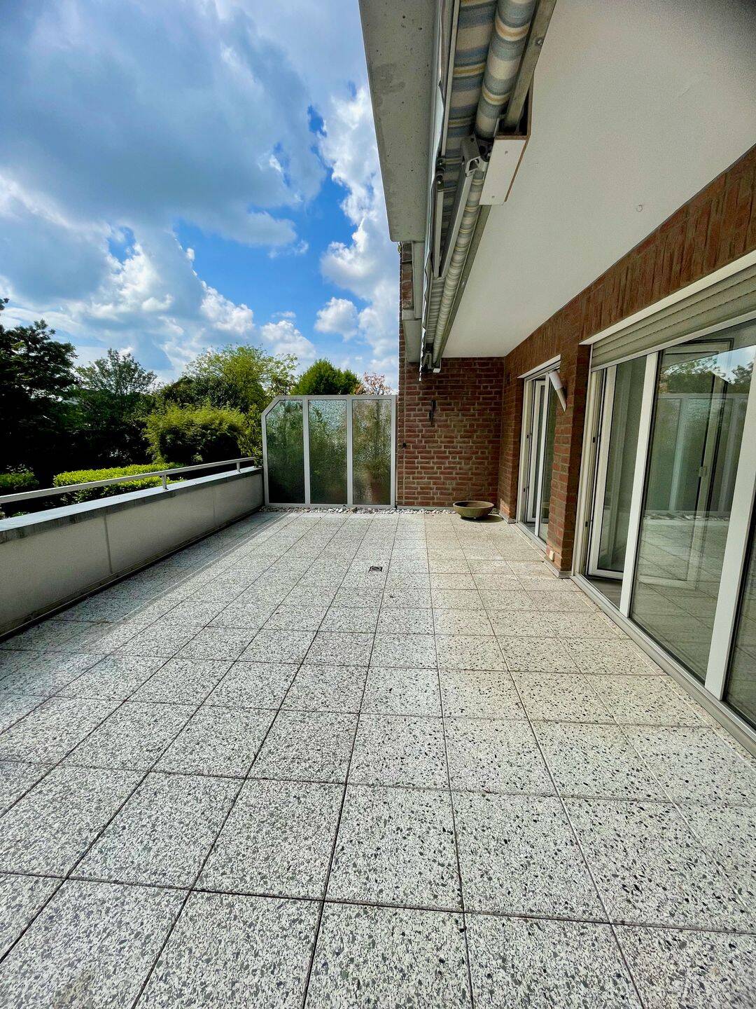„Ihr persönlicher Rückzugsort mit Terrasse – Ruhig, zentral und mit viel Charme!“, 41063 Mönchengladbach (Eicken Großheide Stadtmitte Windberg)