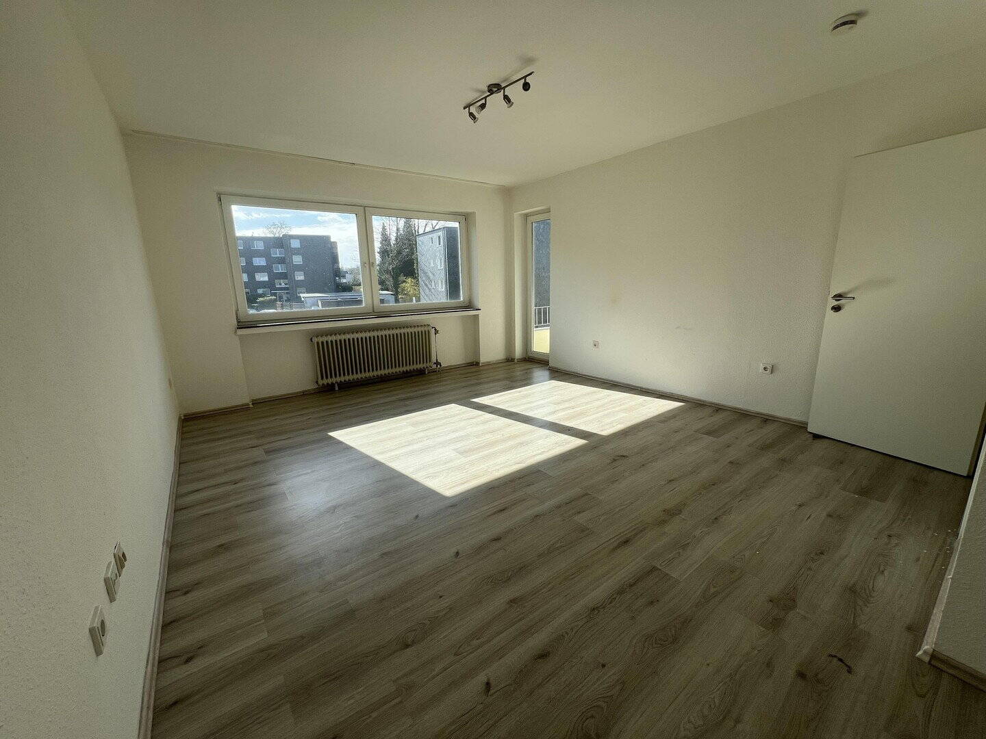 Schöne 1 Zimmer Wohnung mit Balkon – Ab sofort, 42579 Heiligenhaus