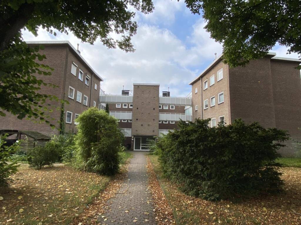 Familienfreundliche 4-Zimmer-Wohnung in Bocholt mit Badewanne und Kinderspielplatz, 46397 Bocholt
