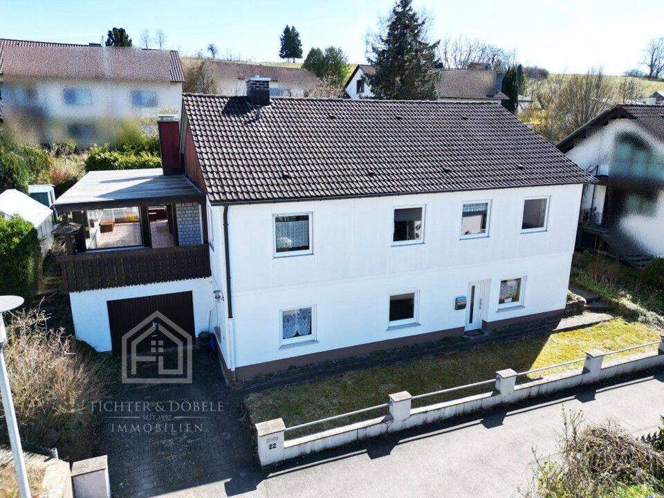 F&D | Großzügiges Einfamilienhaus mit Wintergarten in ruhiger Sackgassenlage von Nendingen, 78532 Tuttlingen