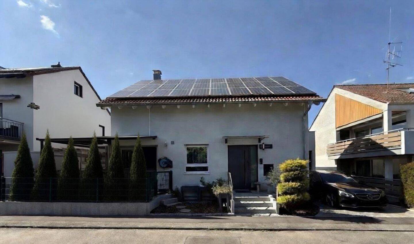 Energieeffizientes EFH in Heilbronn, TOP Ausstattung I Sauna I PV & Wärmepumpe Klima, 74081 Heilbronn (Horkheim Klingenberg Sontheim)