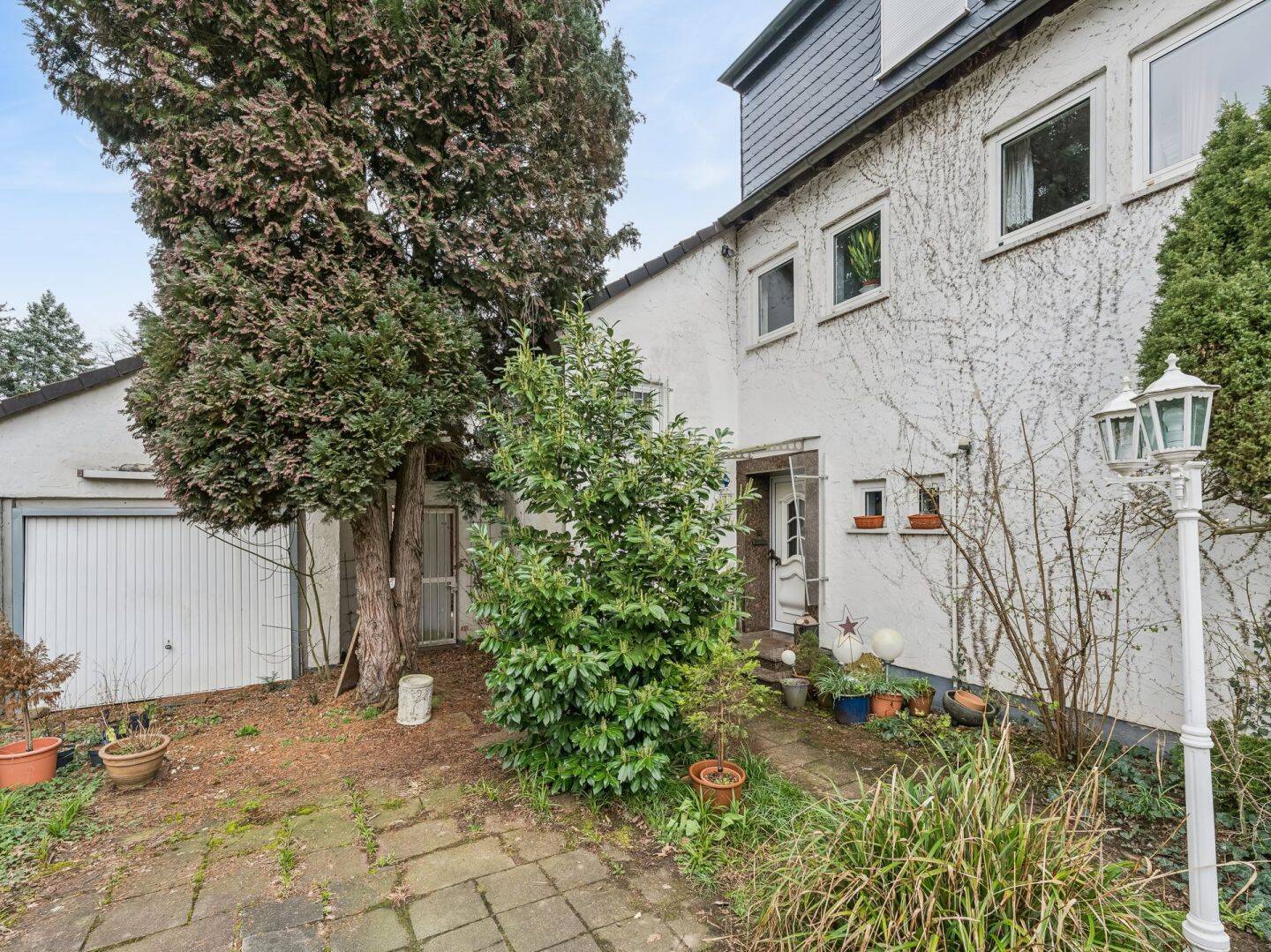 Historisches Juwel in Hilden: Ehemals britische Offiziersvilla voller Stil und Charakter- 245m² Wfl., 40724 Hilden