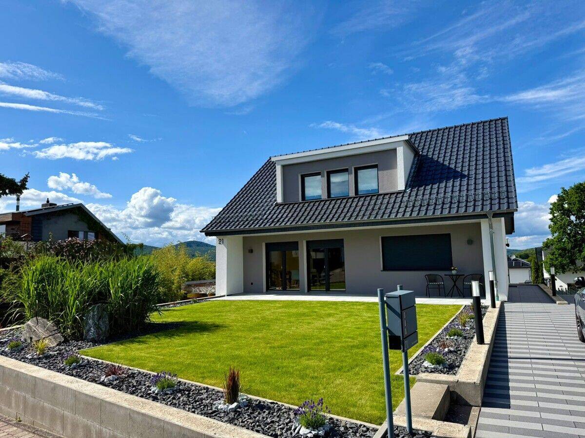 Top saniertes Einfamilienhaus auf 240 m² im Herzen von Ehlen!, 34317 Habichtswald