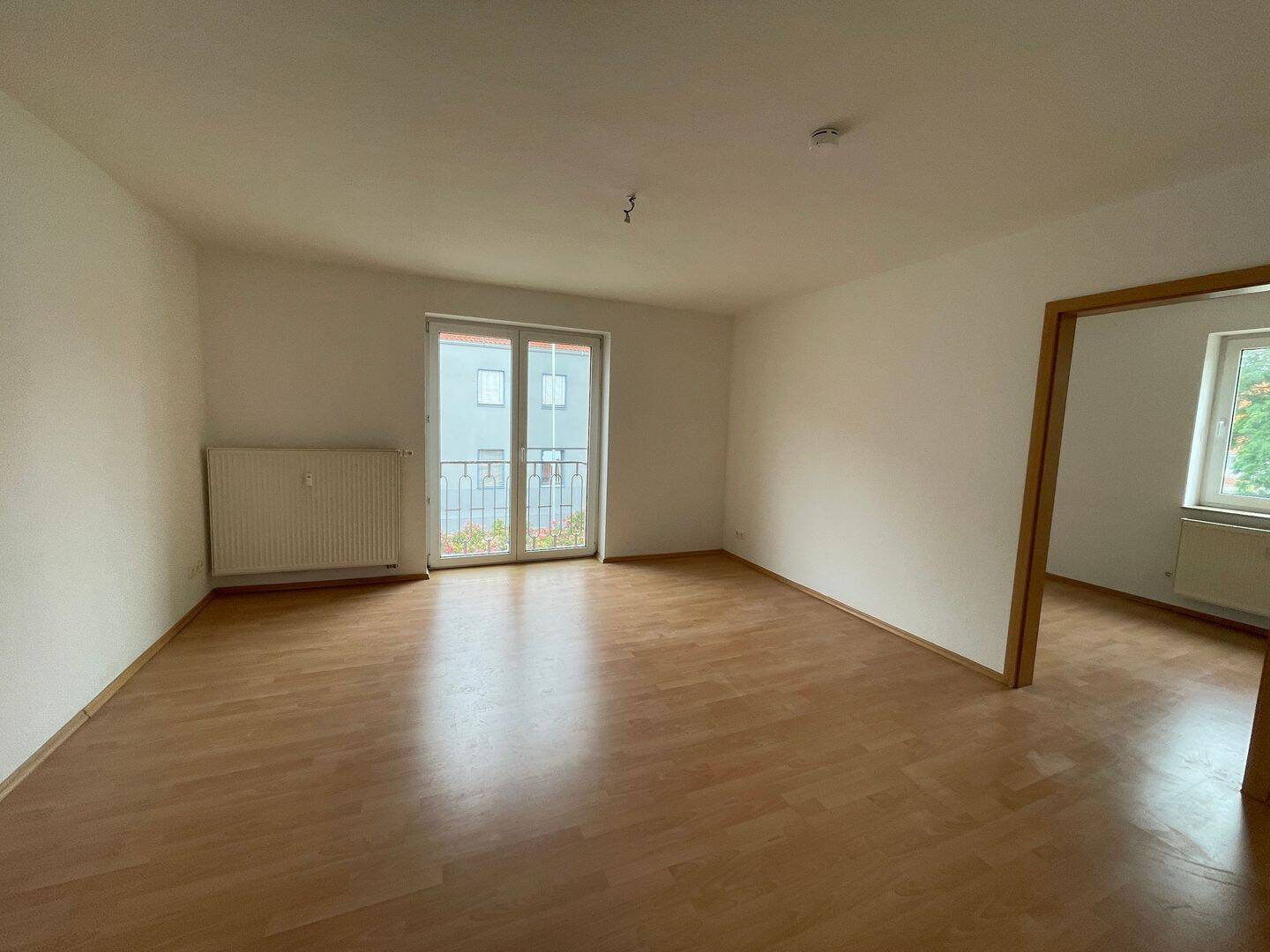 2-Zimmer-Wohnung in Senftenberg mit idealer Anbindung, 1968 Senftenberg