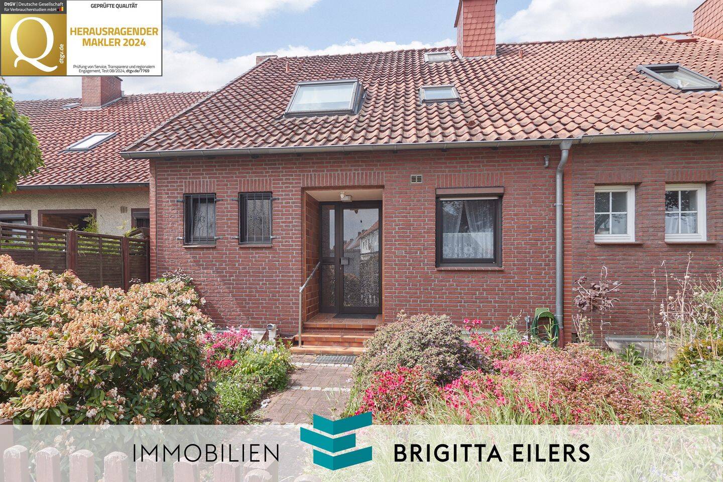 Ohne Käuferprovision! Solides Reihenhaus mit Terrasse, Garten und Garage in zentraler Lage Achims, 28832 Achim