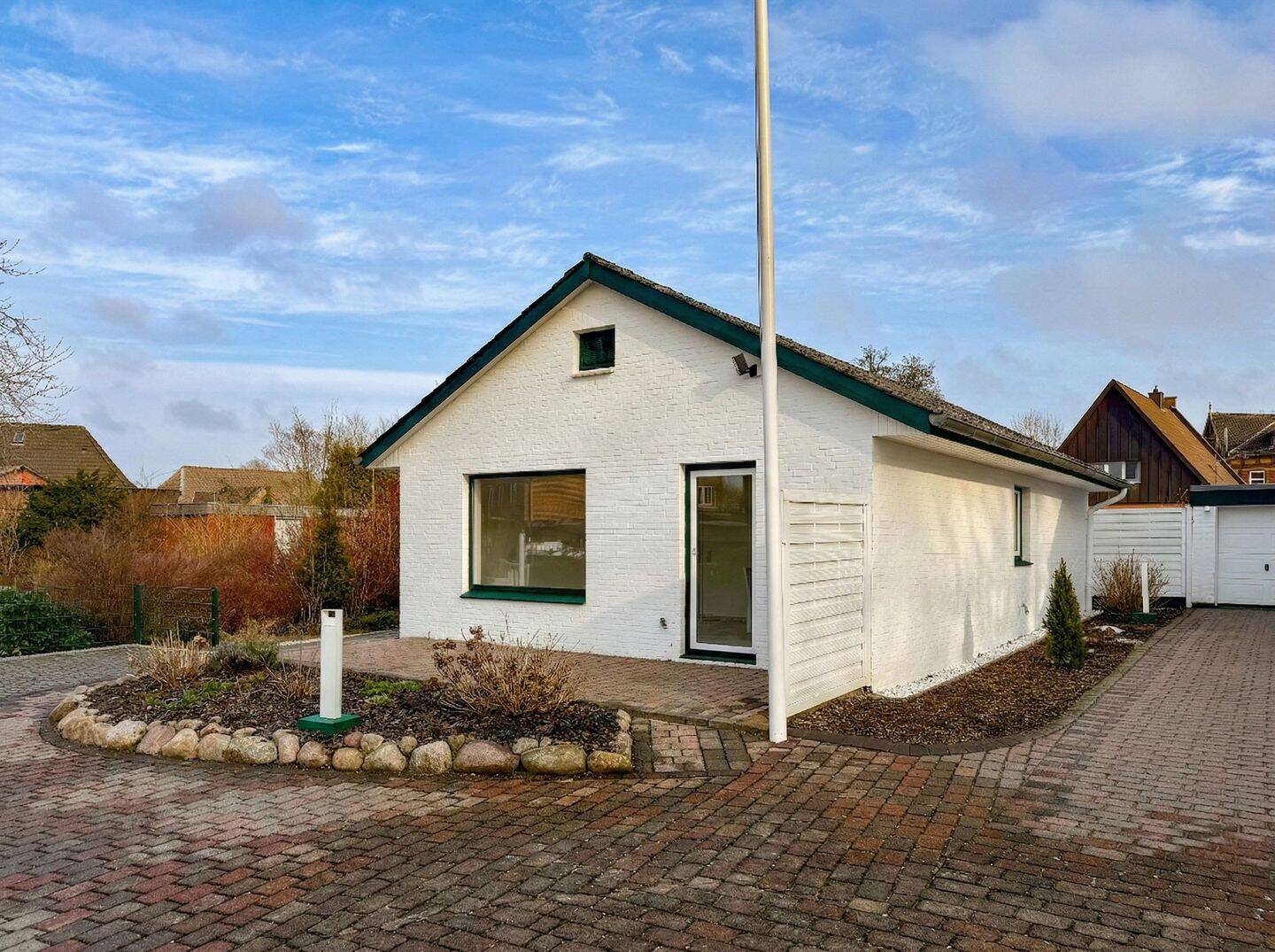 Charmantes Wohnhaus mit eigenem Charakter – ideal zur Eigennutzung oder Vermietung, 25879 Stapel (Süderstapel)