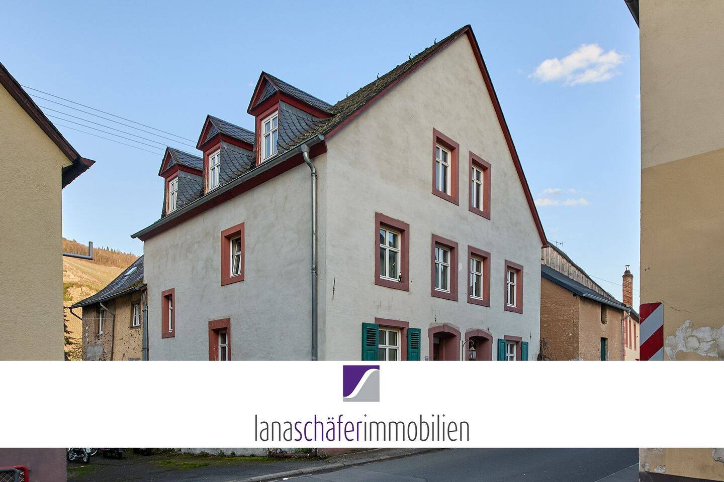Bernkastel-Kues: Historisches Zweifamilienhaus mit Erweiterungspotenzial, 54470 Bernkastel-Kues