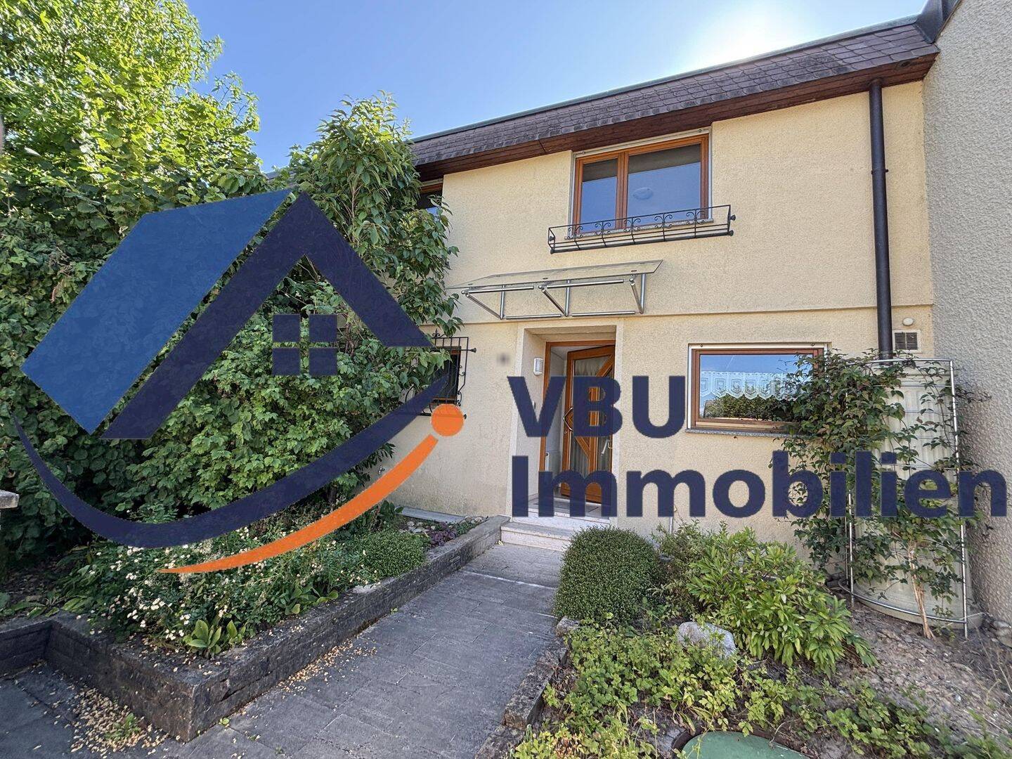 VBU Immobilien – Familienglück – Gepflegtes Reihenmittelhaus mit Garten, Balkon und Partyraum, 74348 Lauffen am Neckar