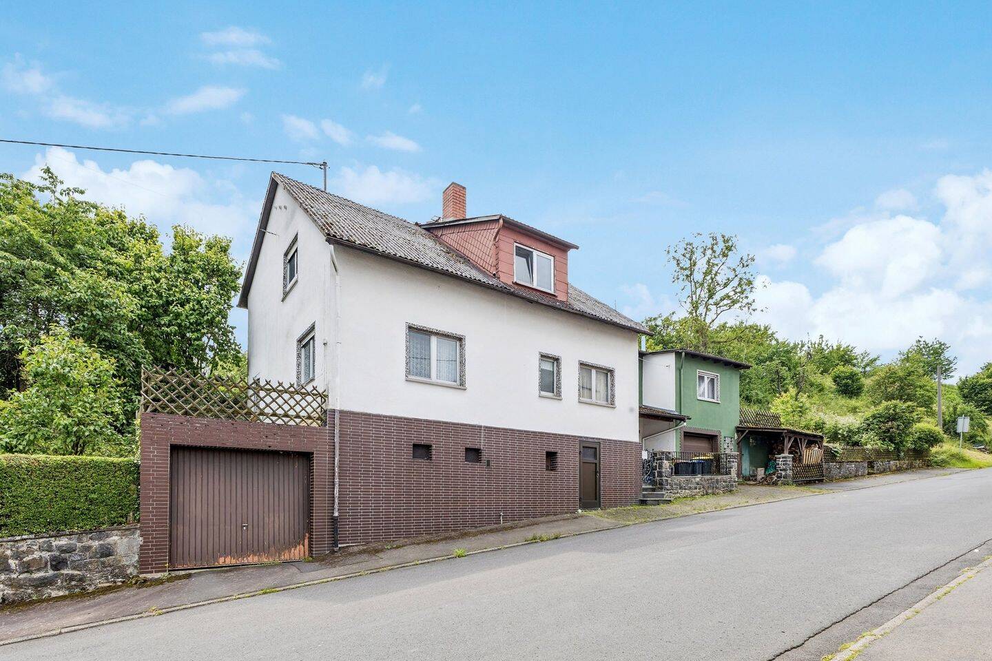 Großzügiges Einfamilienhaus mit Einliegeroption und Garten in idyllischer Feldrandlage, 35325 Mücke
