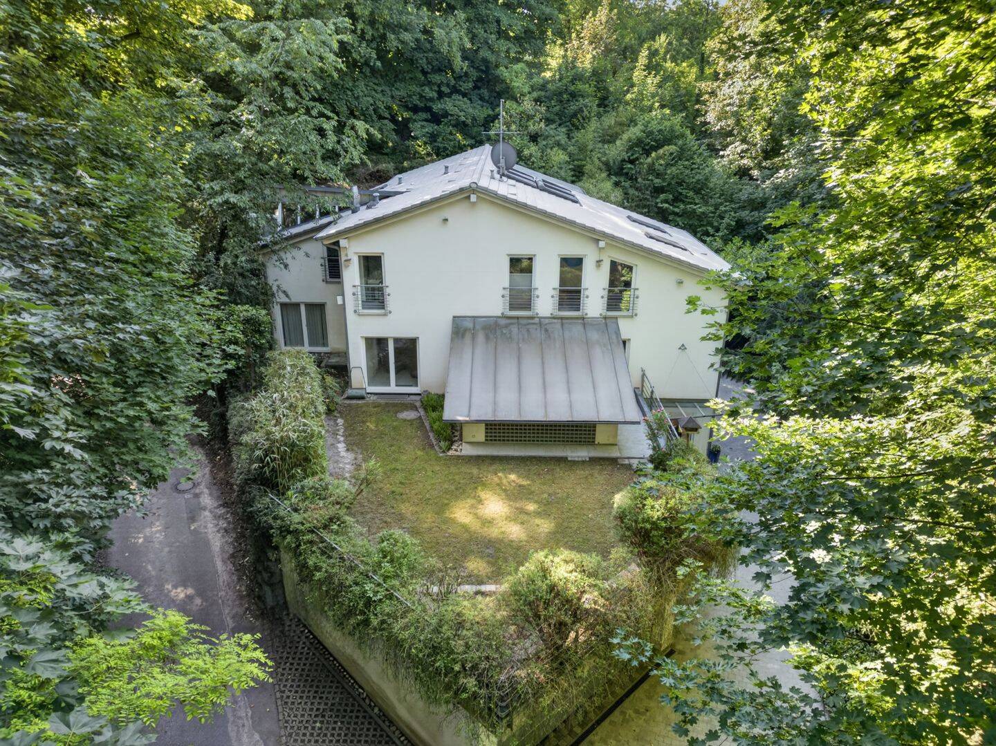 Grüne Oase in Durlach: Platz für Familie, Homeoffice und Mieteinnahmen, 76227 Karlsruhe (Durlach Hohenwettersbach Stupferich)