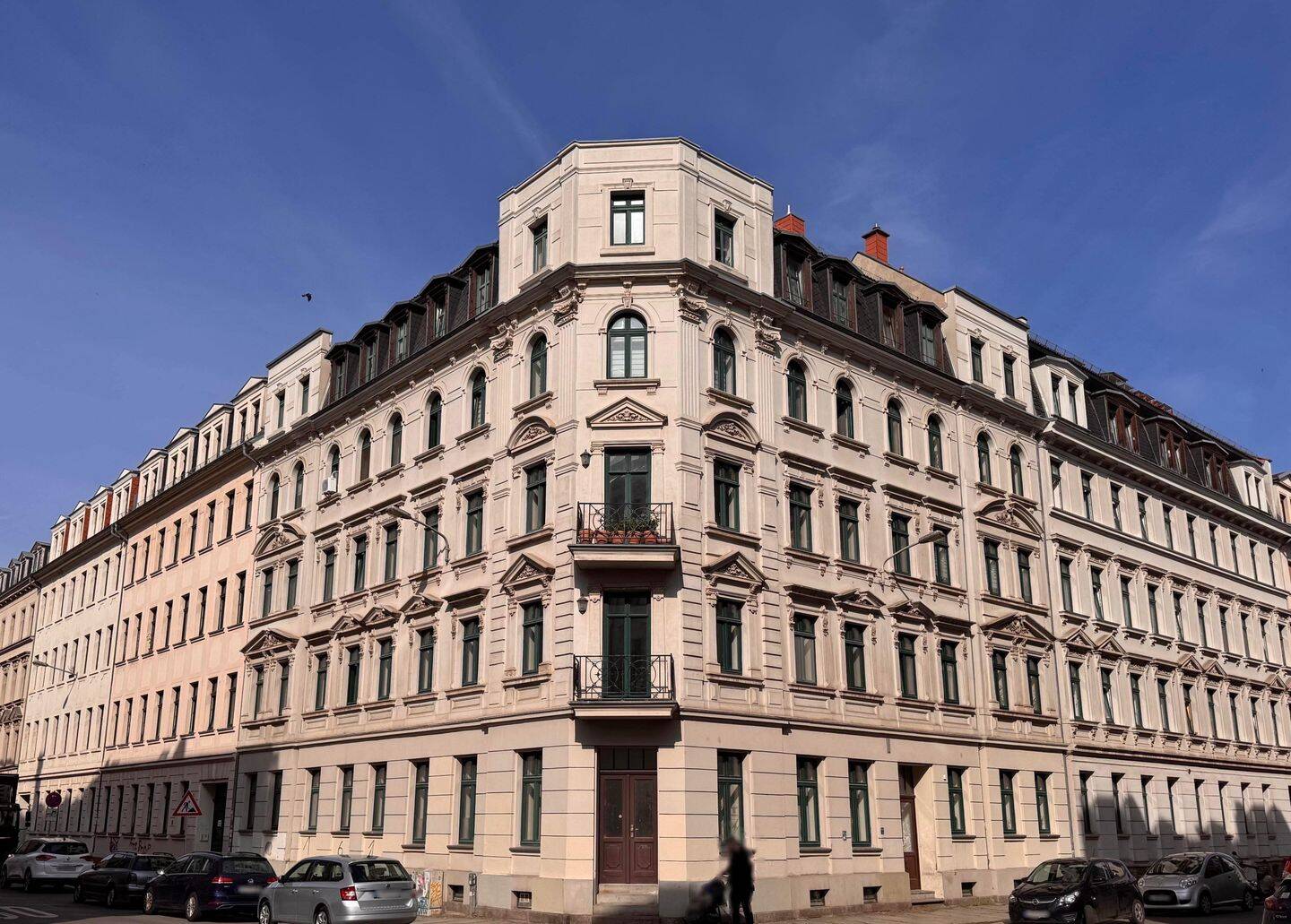 Attraktive 2-Zimmer-Dachgeschosswohnung mit Balkon und Aufzug, 4315 Leipzig (Neustadt-Neuschönefeld Sellerhausen-Stünz Volkmarsdorf)