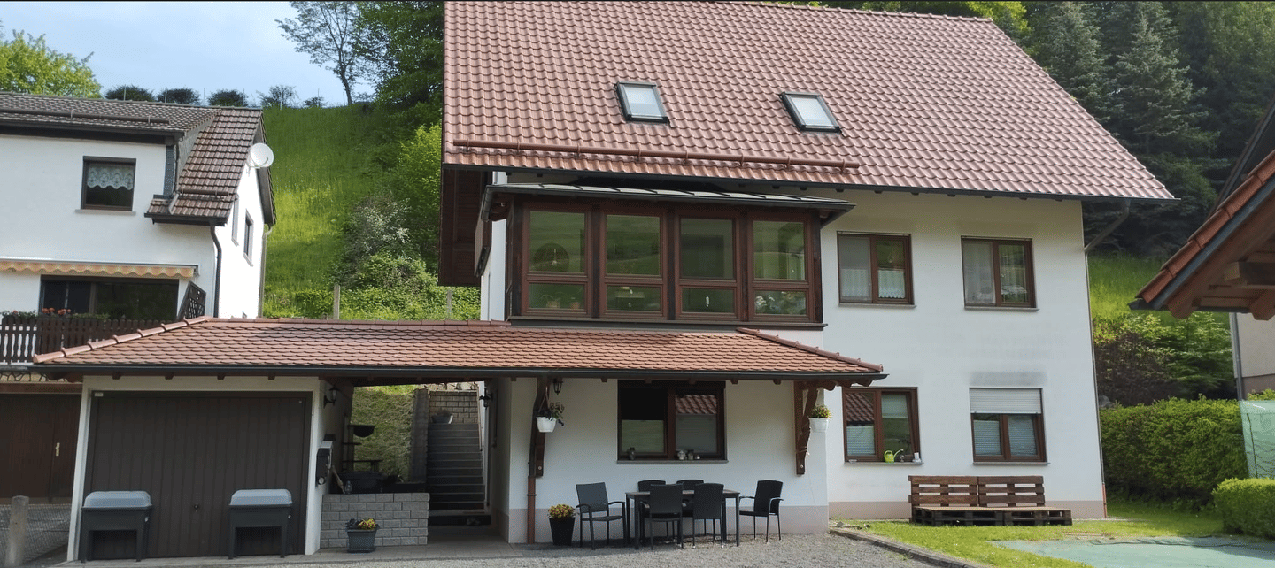 Großzügige 90-m²-Wohnung mit Wintergarten in Trusetal, 98596 Brotterode-Trusetal