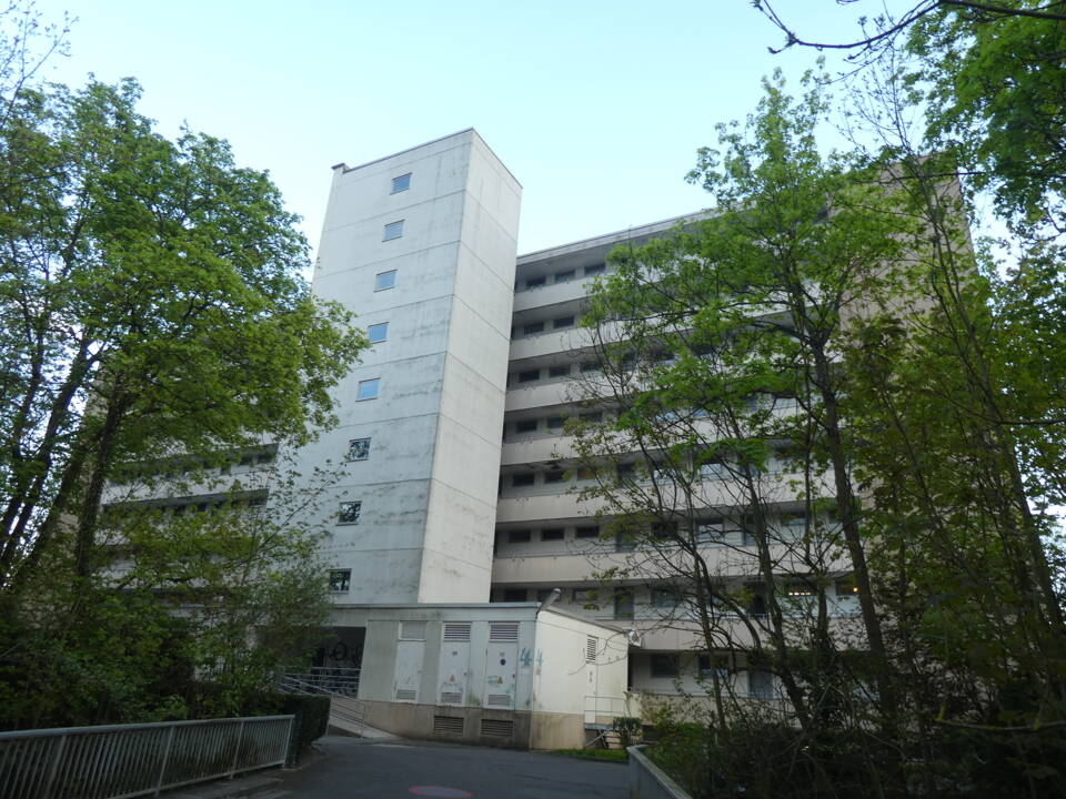 image-72365582