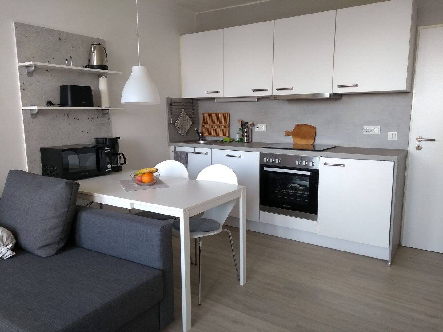 Komplett ausgestattetes Apartment, 40472 Düsseldorf (Hubbelrath Lichtenbroich Rath Unterrath)