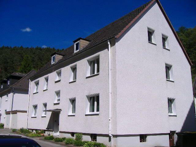 Ihr neues Zuhause: 3-Zimmer-Wohnung mit Balkon, 58762 Altena