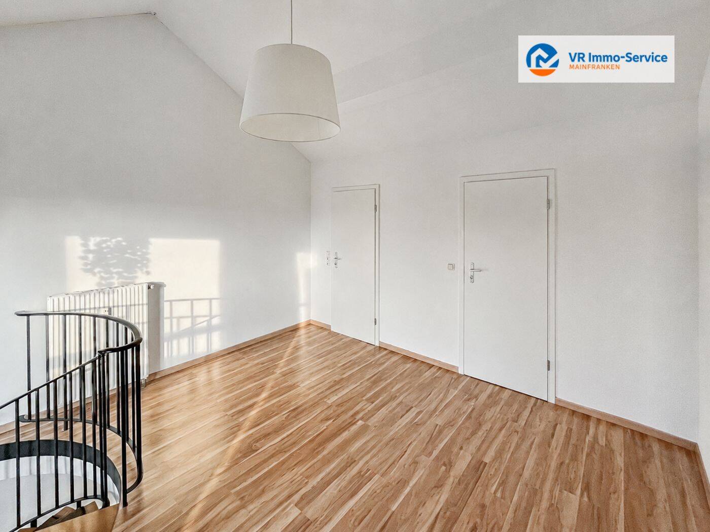 Maisonette mit Weitblick: Modern wohnen auf zwei Ebenen, 97078 Würzburg (Grombühl Lindleinsmühle Versbach)