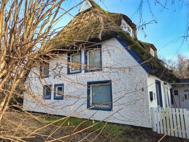 PROVISIONSFREI für den Käufer! Freistehendes Zweifamilienhaus mit zusätzlicher Einliegerwohnung!, 24211 Pohnsdorf