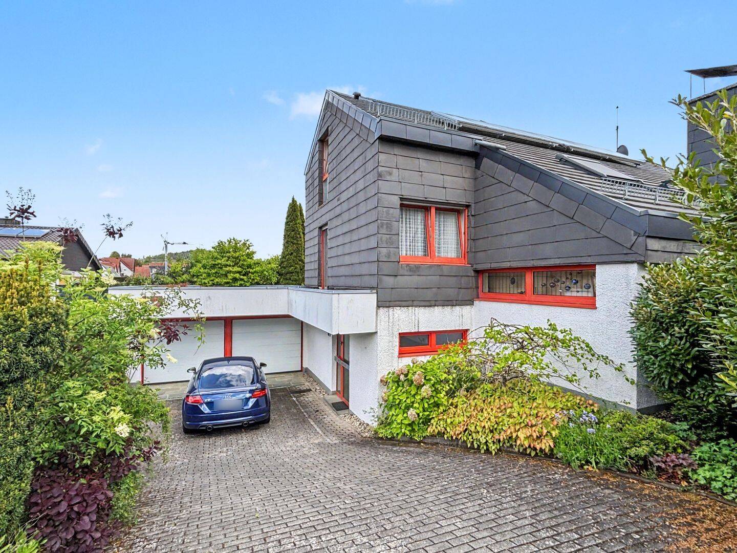 Außergewöhnliches Split-Level Anwesen in ruhigem Wohngebiet von Queidersbach, 66851 Queidersbach