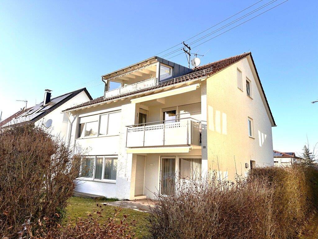 Dreifamilienhaus in guter Lage von Leutenbach-Nellmersbach, eine Wohnung frei., 71397 Leutenbach