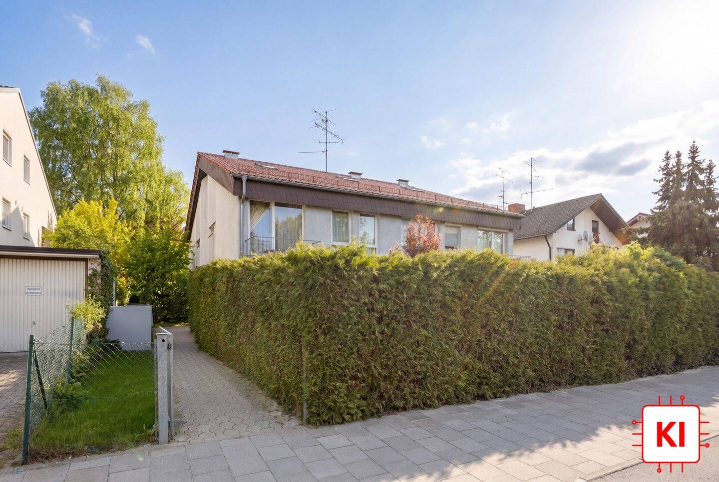 Wohnen mit Charakter: Vermietete 2,5-Zimmer-Galeriewohnung in direkter Nähe zum Ostpark, 81735 München (Berg am Laim Ramersdorf-Perlach Trudering-Riem)