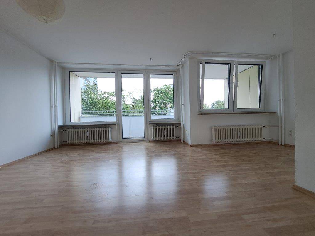 Helles 1-Zimmer-Appartement, 80995 München (Allach-Untermenzing Feldmoching-Hasenbergl Moosach)
