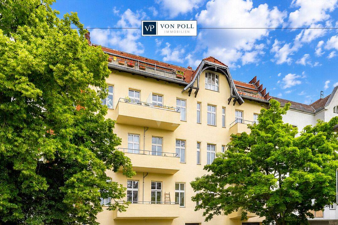 Sonniges Wohnen im Dachgeschoss mit Südterrasse sowie Wohnküche mit Gaube – bezugsfrei mit Potential, 13189 Berlin (Pankow)