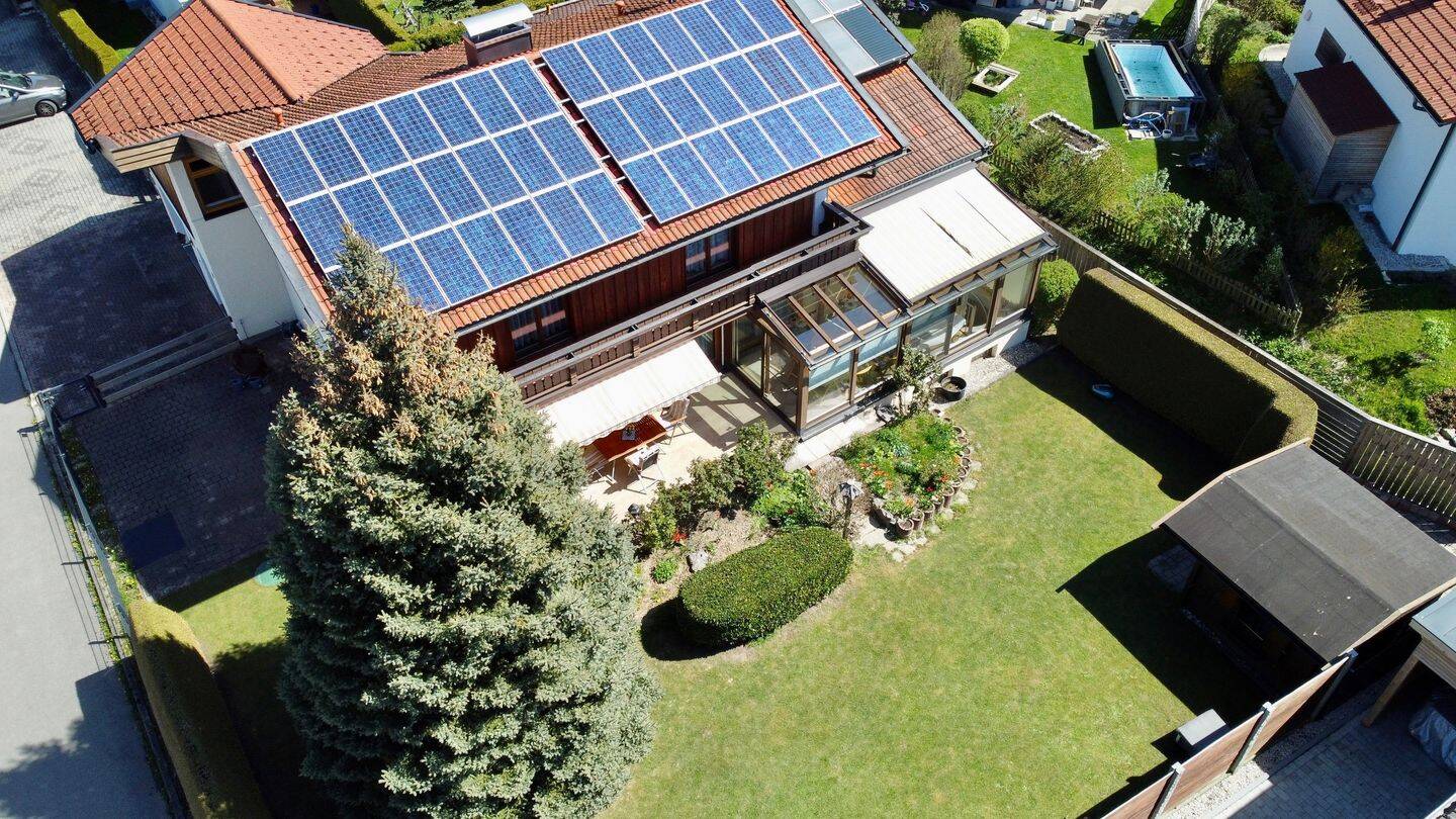 Großzügiges Familienanwesen mit Wellnessbereich & Einliegerwohnung im Chiemgau, 83224 Grassau