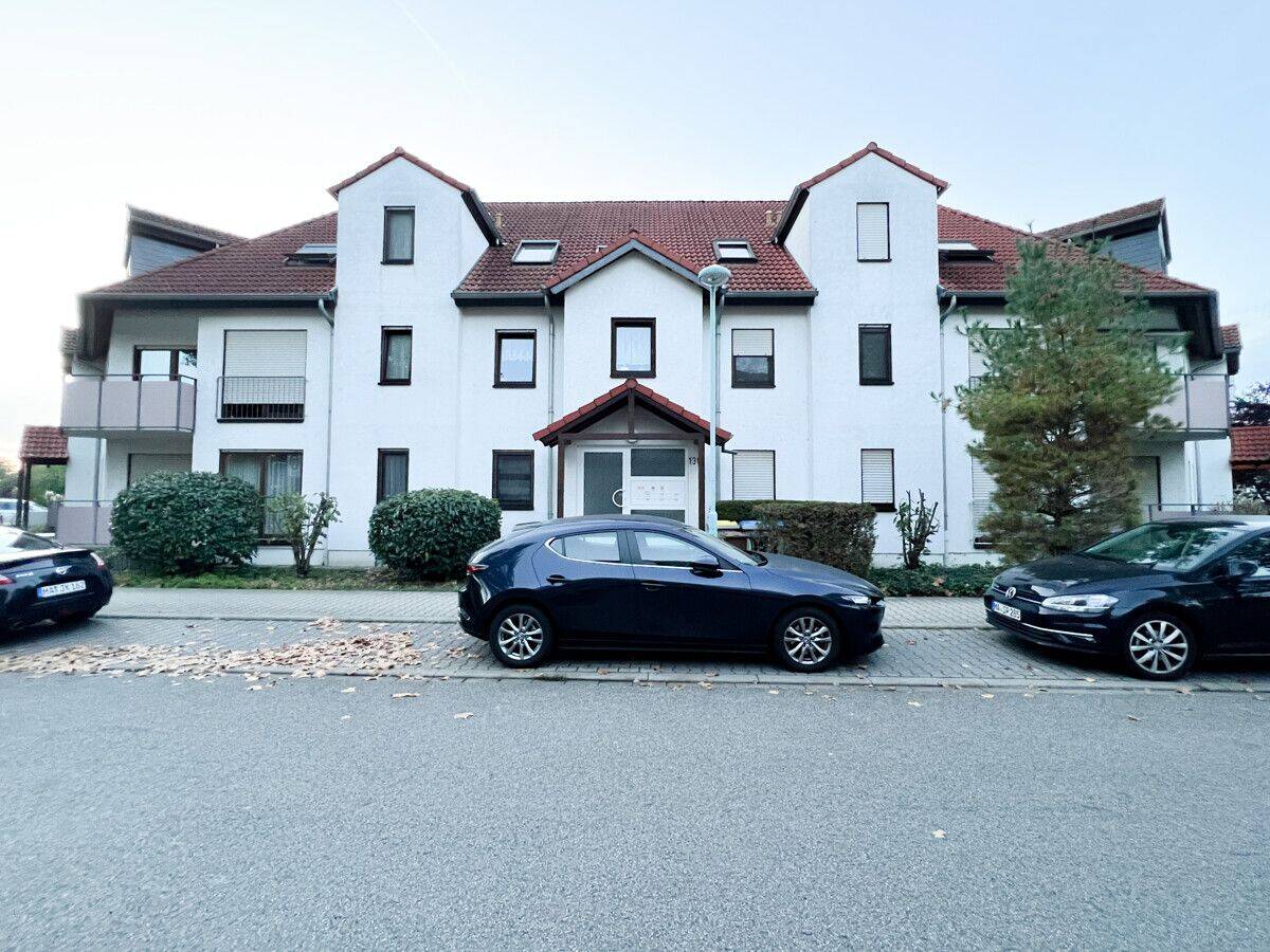 Lichtdurchflutetes Wohnjuwel mit Terrasse, Balkon & direktem Gartenzugang – seltene Erdgeschossperle, 68239 Mannheim (Seckenheim)