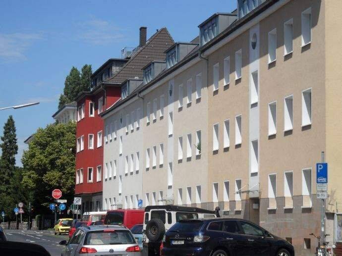 Bonn Zentrum renoviertes Apartment (für Einzelperson) Nichtraucher Wohnraum, Balkon, kleinerer Schlafraum, sep.Küche mit neuer EBK, Bad, TG-Stellplatz, 53111 Bonn (Nordstadt Zentrum Südstadt)