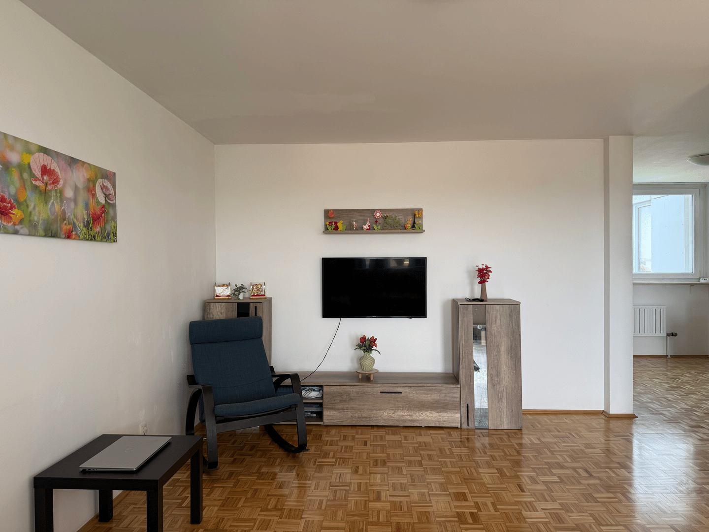 Helle 3-Zimmer-Wohnung mit traumhaftem Alpenblick, windgeschützter Loggia und Tiefgaragenstellplatz, 81737 München (Ramersdorf-Perlach)
