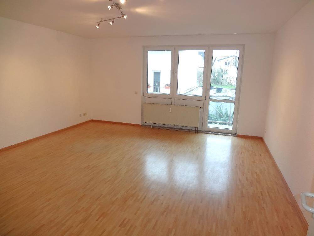 2 ZKBB* KFZ-Stell* max. 1 Pers* kl. EBK* Wannenbad* Parketboden* S-W Balkon/Loggia* DA-Bessungerstr., 64285 Darmstadt (Darmstadt)