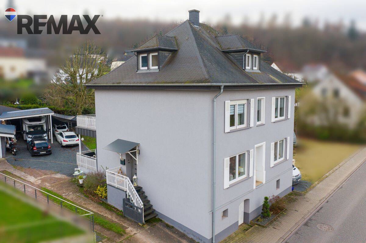 Familien(t)raum mit viel Platz – modernisiertes Einfamilienhaus mit Garten, Garage & Carport in Irsch, 54451 Irsch