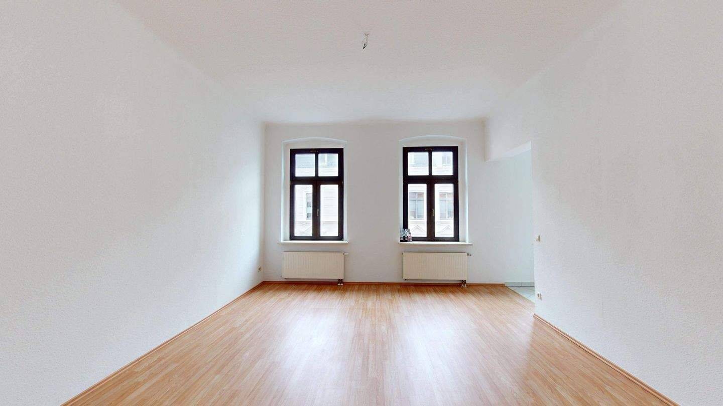 Zentral wohnen in Görlitz – Helle 3-Zimmer-Altbauwohnung mit Einbauküche, 2826 Görlitz