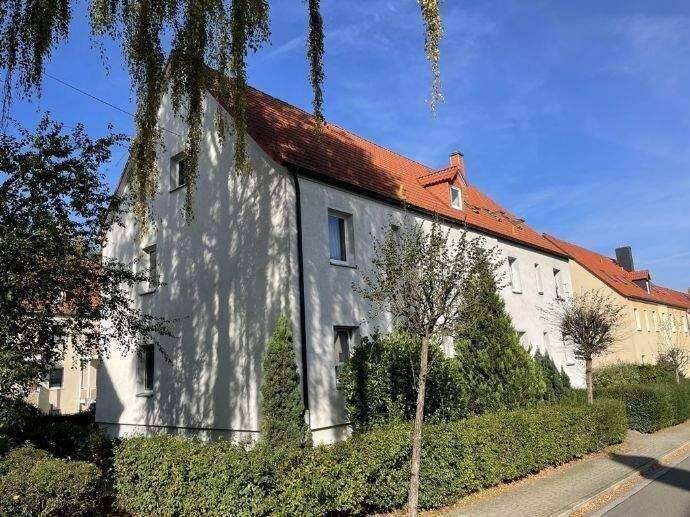 Sehr schöne, helle, renovierte 3-Raum-Wohnung mit Gartennutzung, 6729 Elsteraue
