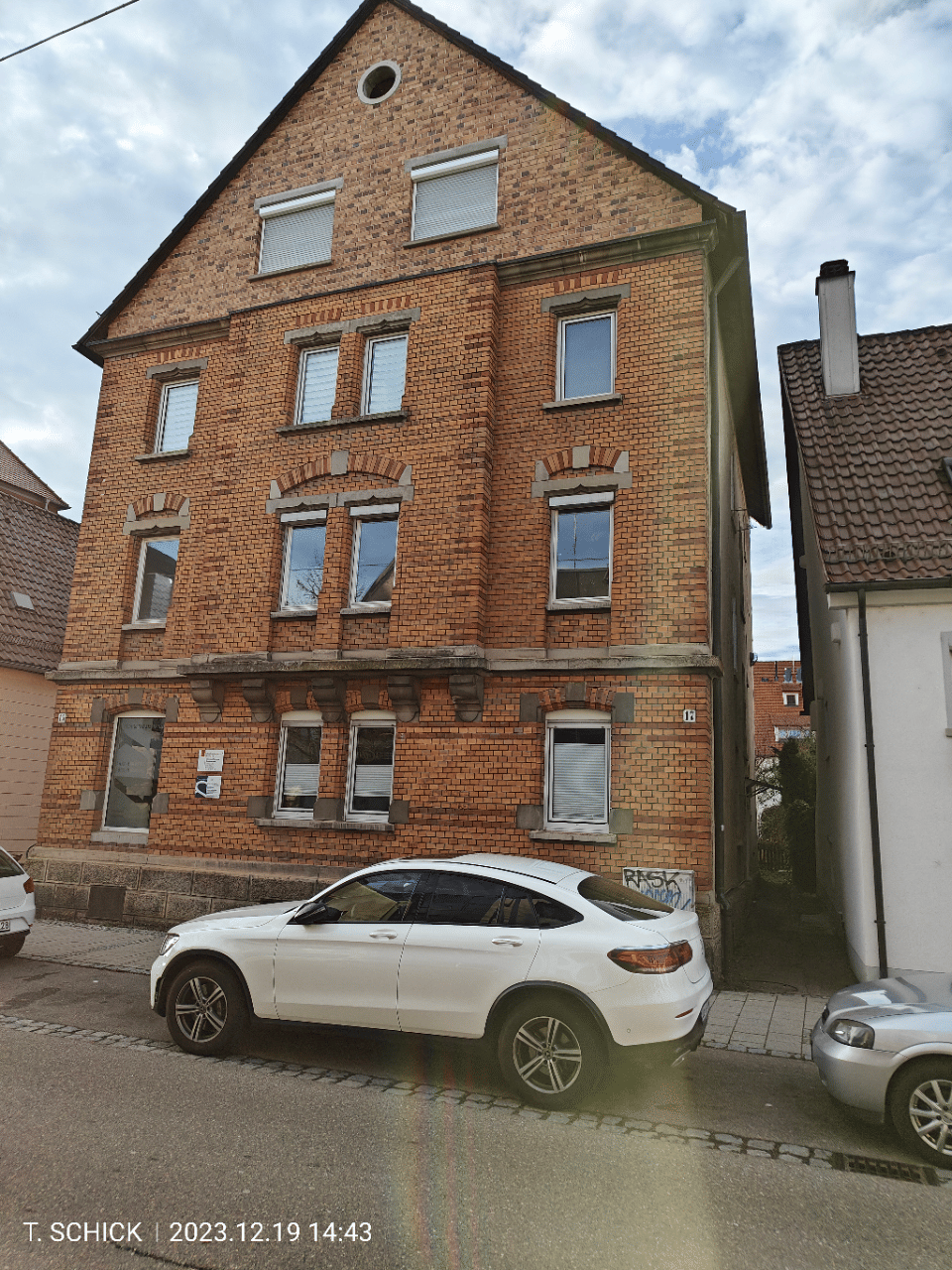 89077 Ulm-Söflingen / Preisgünstige, 2-Zi.-EG-Altbauwohnung, ca. 45 m² Wfl., mit Dusche und WC, 89077 Ulm (Söflingen Weststadt)