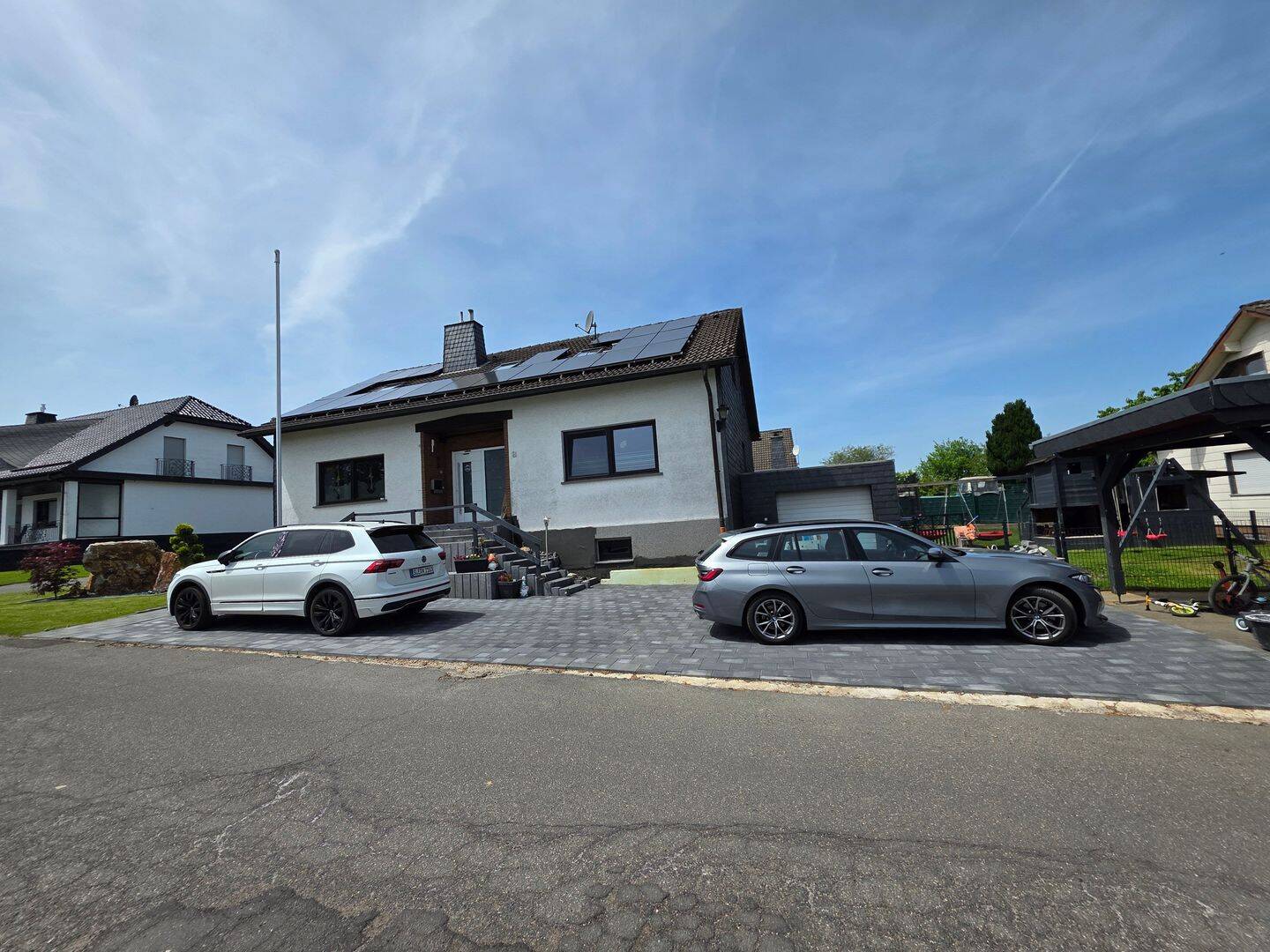 Saniertes EFH in ruhiger aber Zentraler Lage, 53937 Schleiden