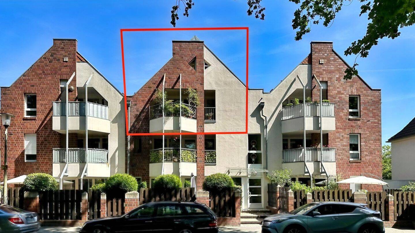 Maisonette mit Loggia, Tiefgarage und bis zu fünf nutzbaren Räumen – bezugsfrei ab 01.07. in attraktiver Parklage, 41061 Mönchengladbach (Eicken Stadtmitte Waldhausen)