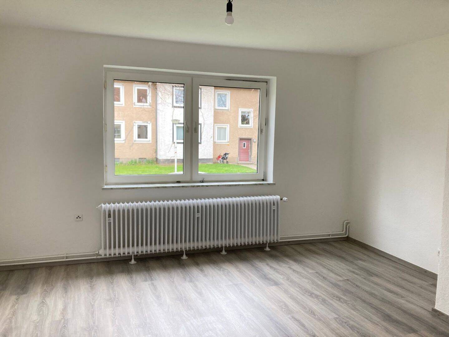 image-72437027