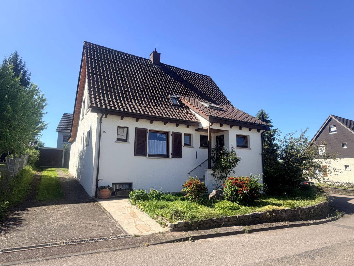 Top Lage EFH mit tollem Garten und Keller, 73430 Aalen