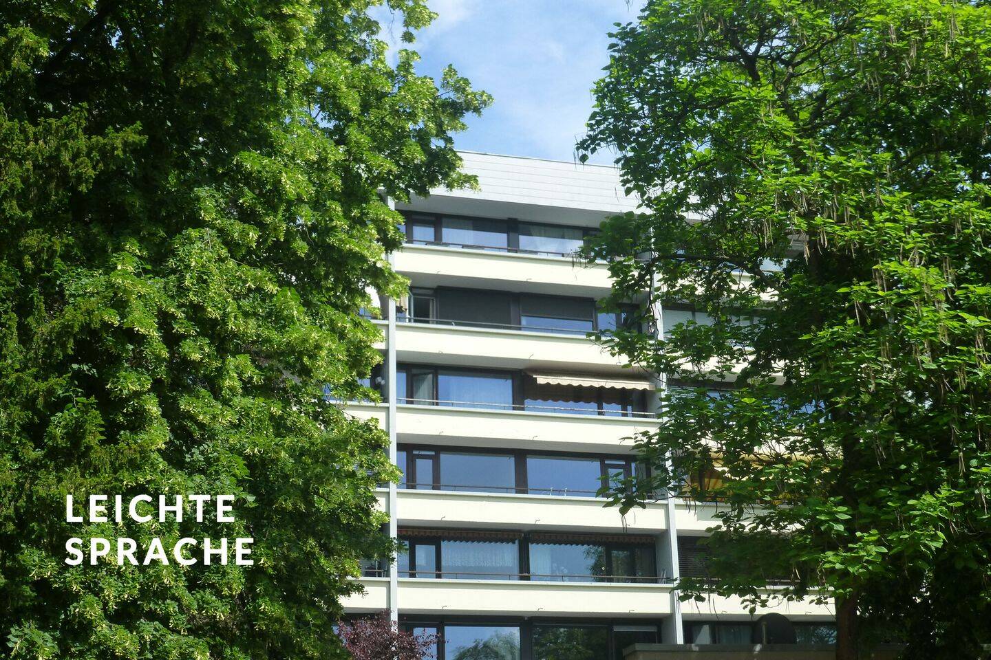 Wohnung mit 3 Zimmern in Trier-Kaiserstraße. Die Wohnung hat 2 Balkone – TEXT IN LEICHTER SPRACHE, 54290 Trier (Innenstadt Trier-Süd)