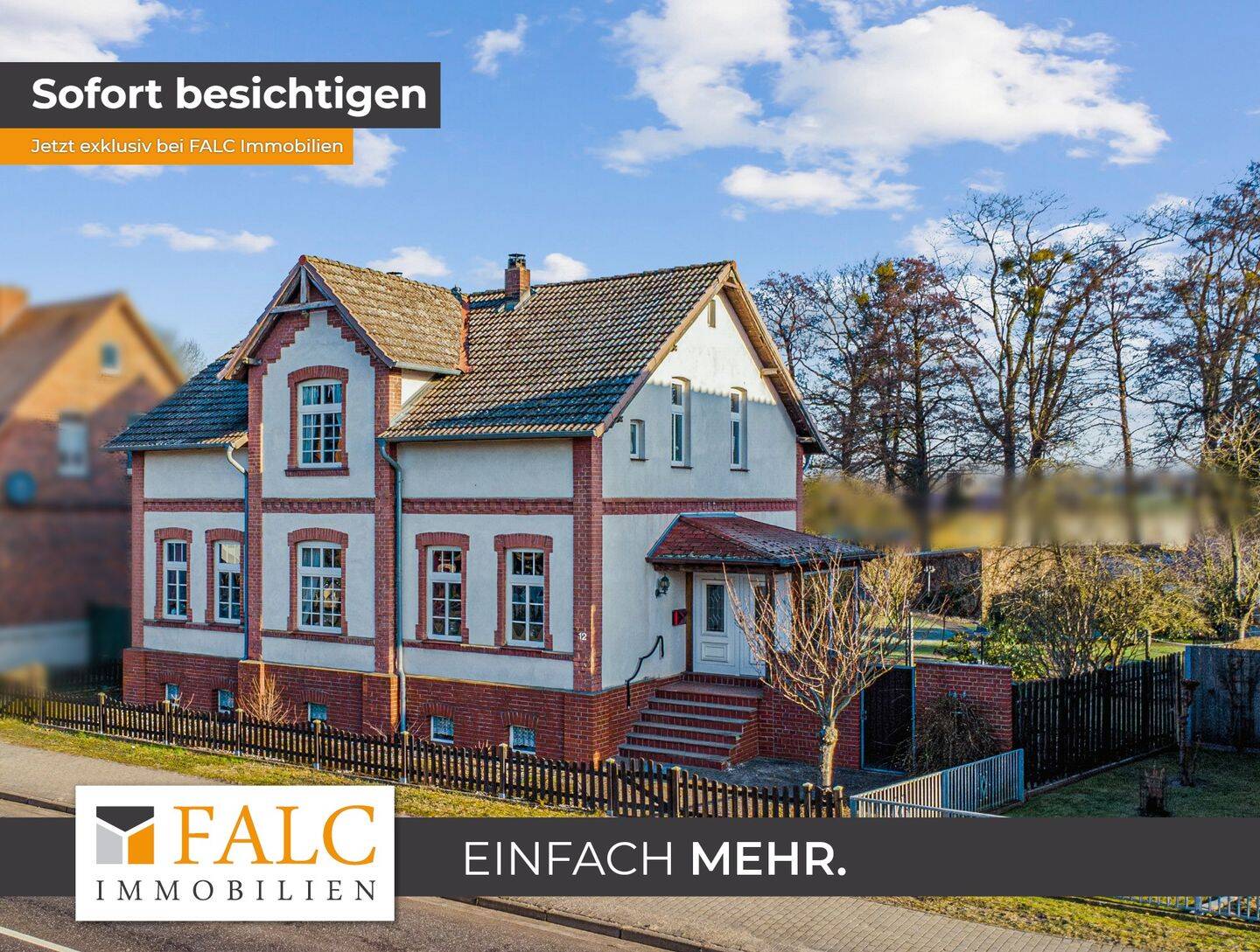 +++ Elegantes Zweifamilienhaus mit großem Garten, Badeteich inkl. Poolhaus +++, 19288 Ludwigslust