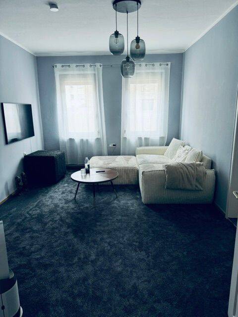 Helle 2-Zi-Wohnung mit hochwertiger Einbauküche, 90459 Nürnberg