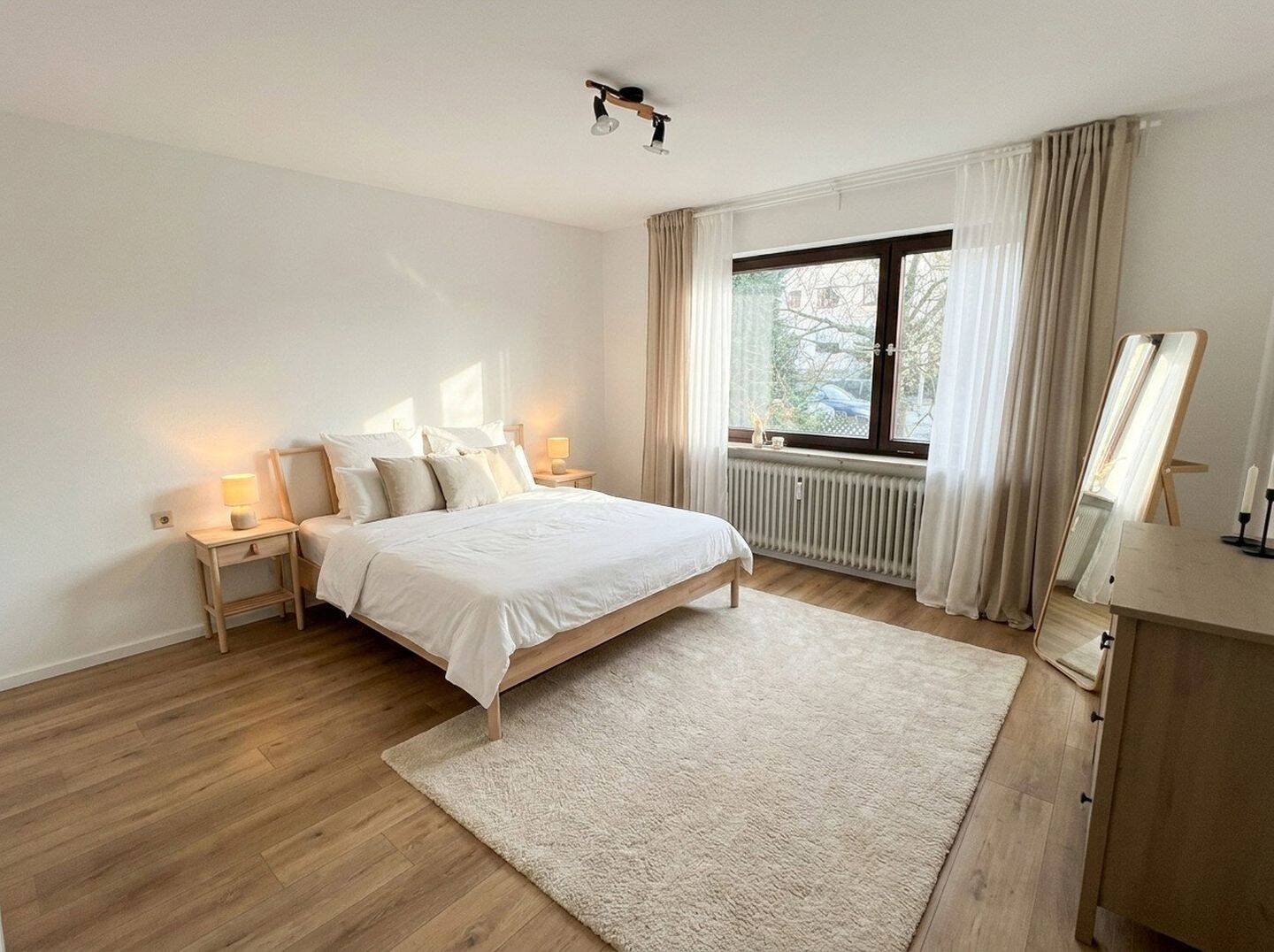 Frisch renoviert: helle 3-Zimmer-Wohnung mit sonnigem Balkon, 73760 Ostfildern