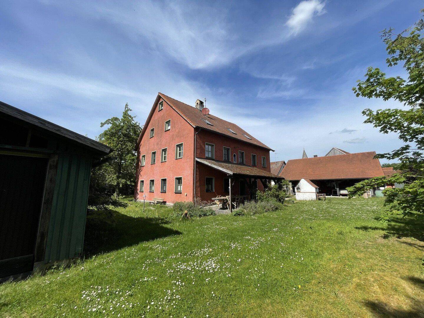 Oberpfälzer Wohnstallhaus: Wohnen im Sonnendorf an der schwarzen Laber nahe Regensburg, 93176 Beratzhausen