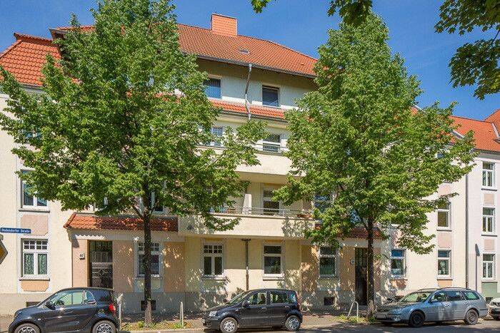 2-Zimmer-Wohnung frisch renoviert mit 2 Balkonen, 39112 Magdeburg (Leipziger Str. Sudenburg)