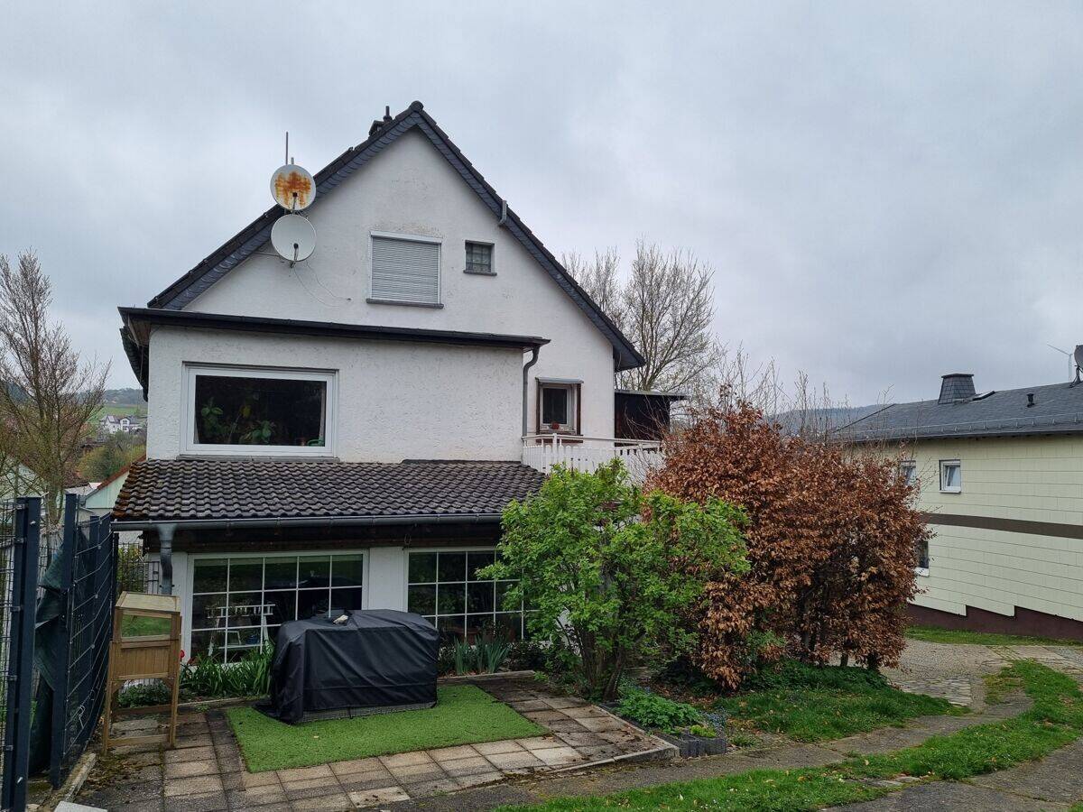 Viel Platz in gewachsener Wohnlage von Grävenwiesbach!, 61279 Grävenwiesbach