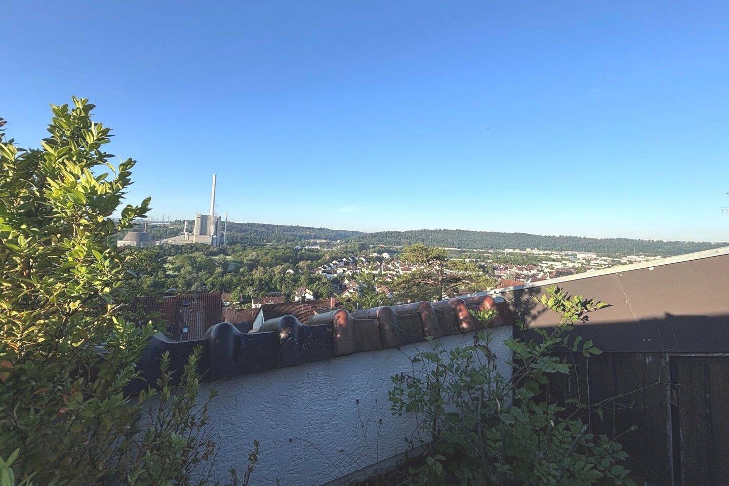 Mit Aussicht + Loggia in sonniger Lage!, 73730 Esslingen am Neckar