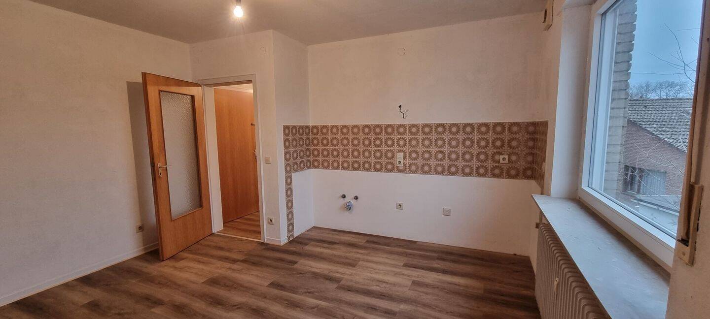 Gut und Günstig Wohnen: 2 Zimmer, Küche, Bad, 33613 Bielefeld (Babenhausen Gellershagen Innenstadt)