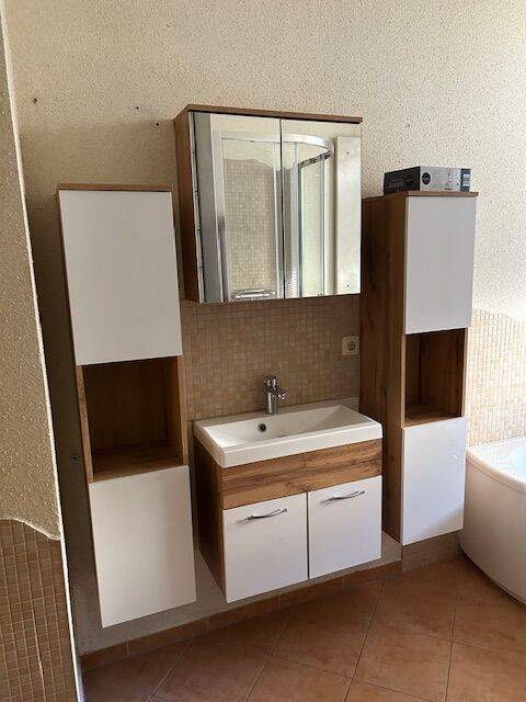 3-Raum Wohnung mit Einbauküche in Sonneberg (Altstadt) – ca. 70m², 96515 Sonneberg